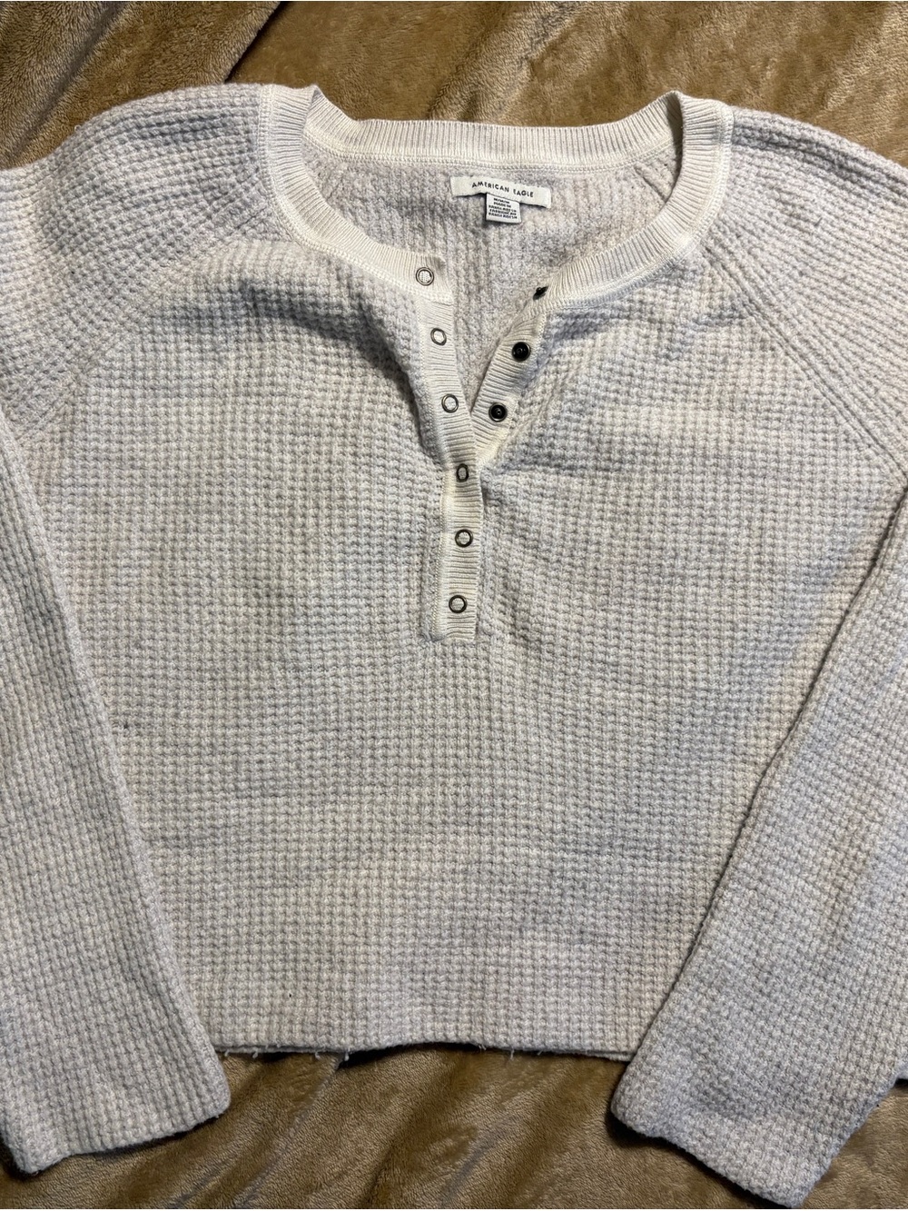 #58 - MUST GO! - American Eagle Outfitters Cream Crop Waffle Henley Sweater - M